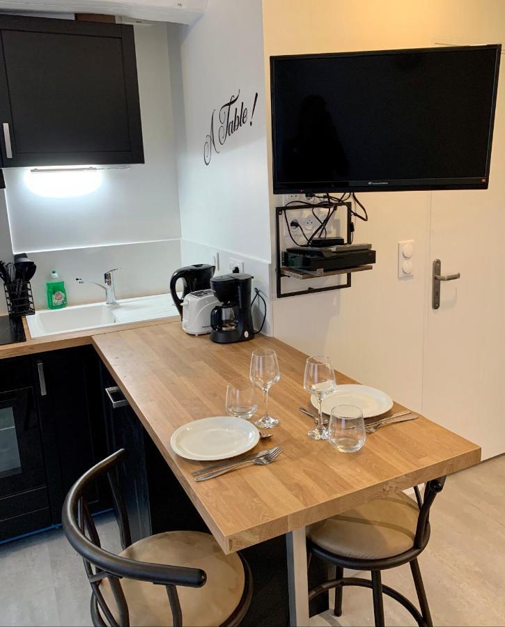 Studio Centre Ville -001 รูออง ภายนอก รูปภาพ